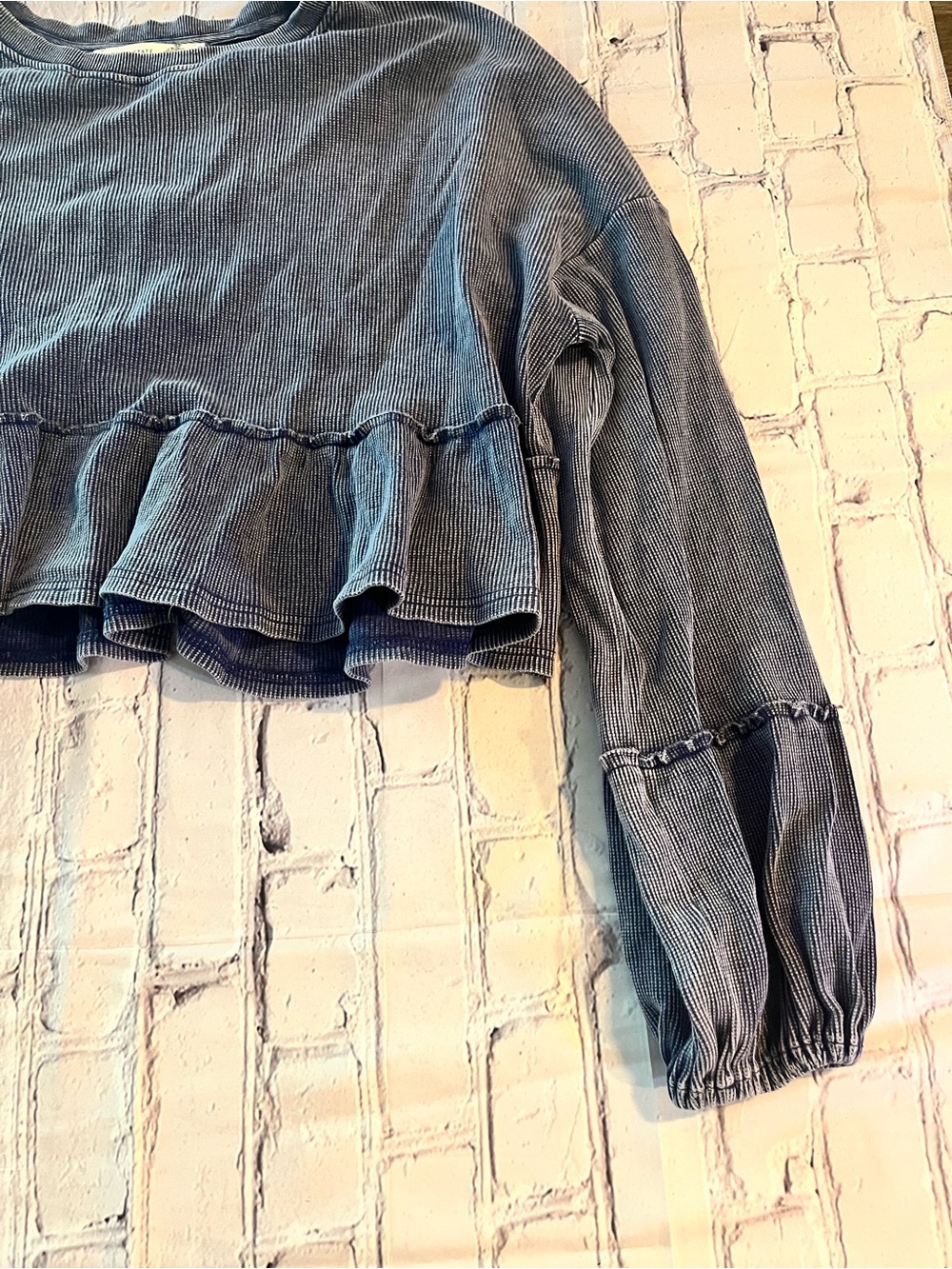 Altar’d State Ruffle Crop Top Sweatshirt - Picture 2 of 5